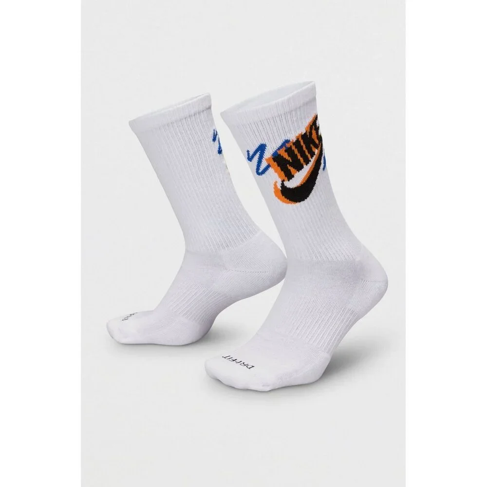 NIKE Everyday Plus 3 Pack Crew Socks White Medium UNISEX M 6-8/W 6-10 Logo NWT